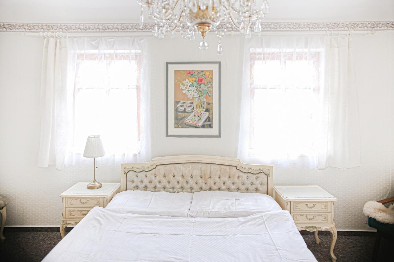 Staj Newport Hotel Dolni Domaslavice Bagian luar foto